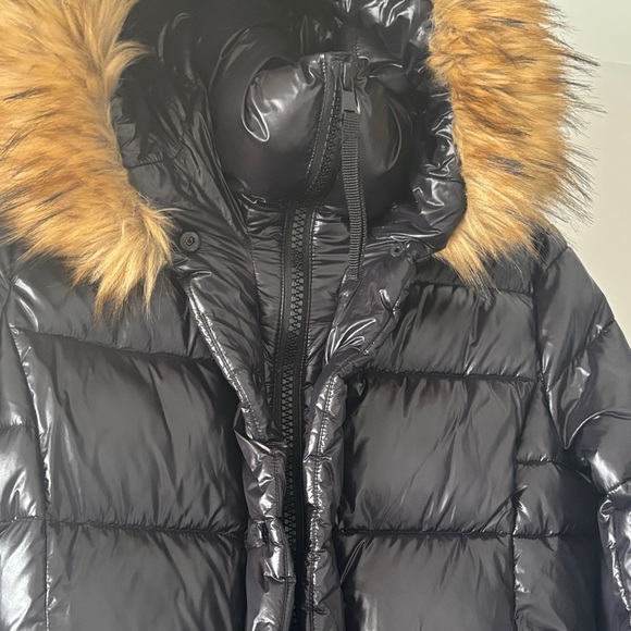 S13 Black Puffer Jacket with Faux Fur Hood - Picture 5 of 7